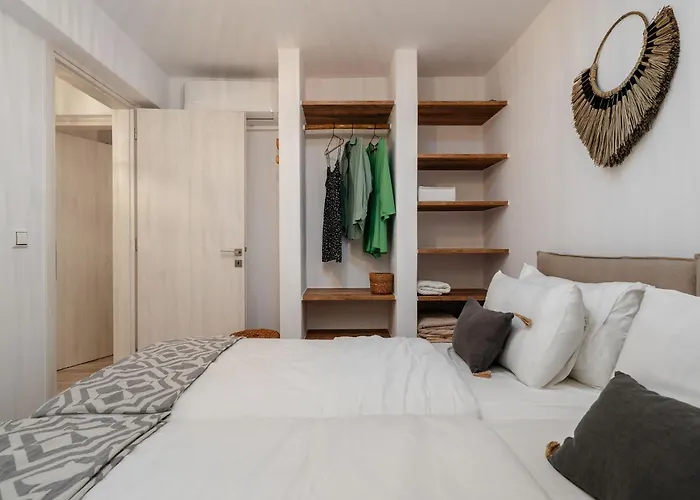 Maison Solea, Villa Pláka